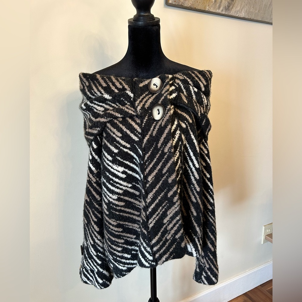Avette Sweaters | off-the-shoulder tiger print button up sweater